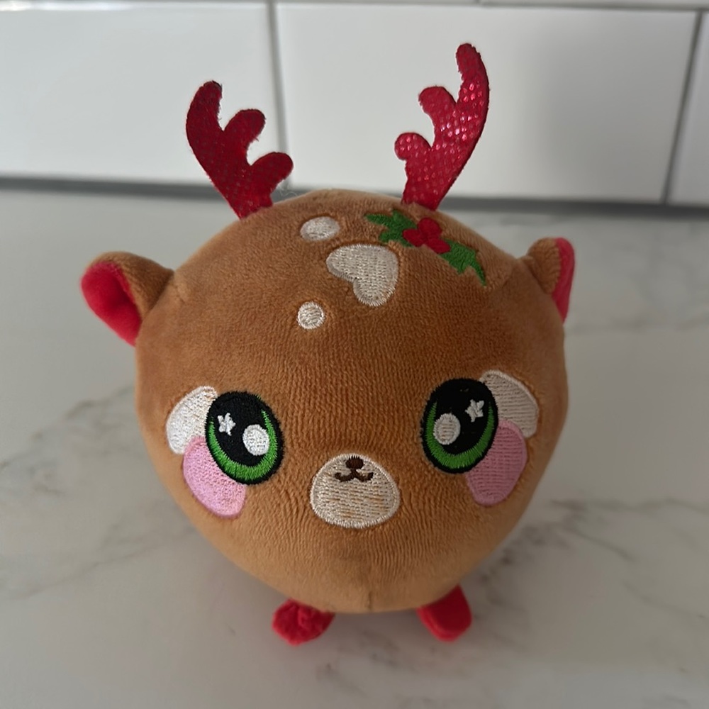 4/$10 Reindeer